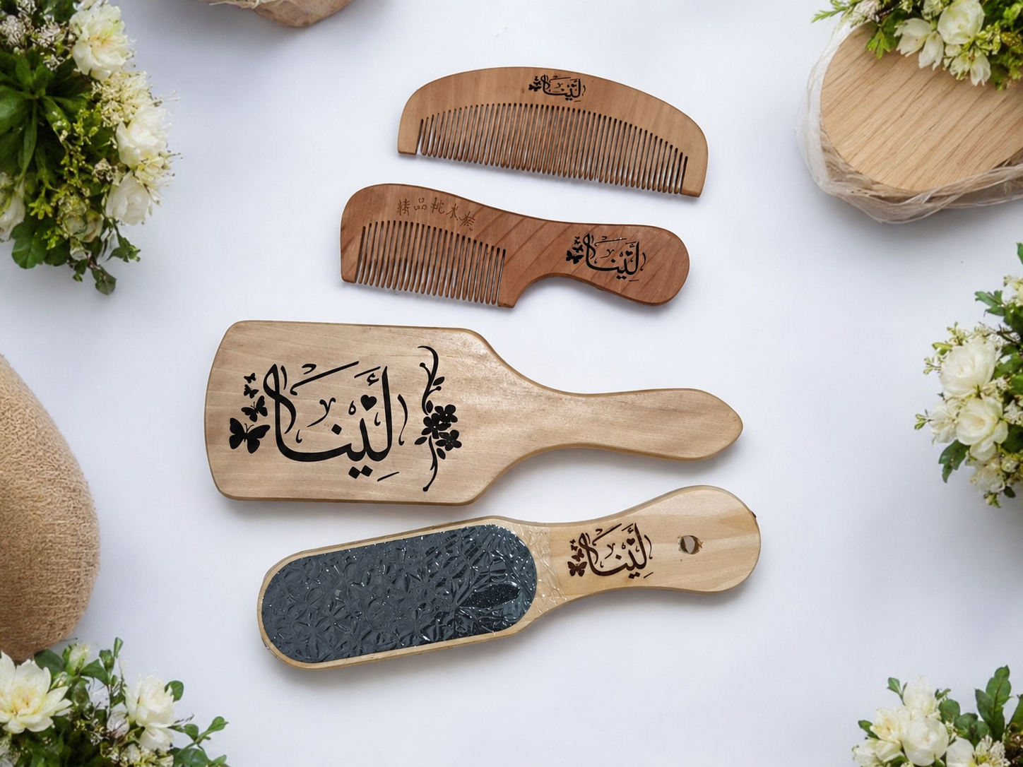 فرشاة شعر خشبية