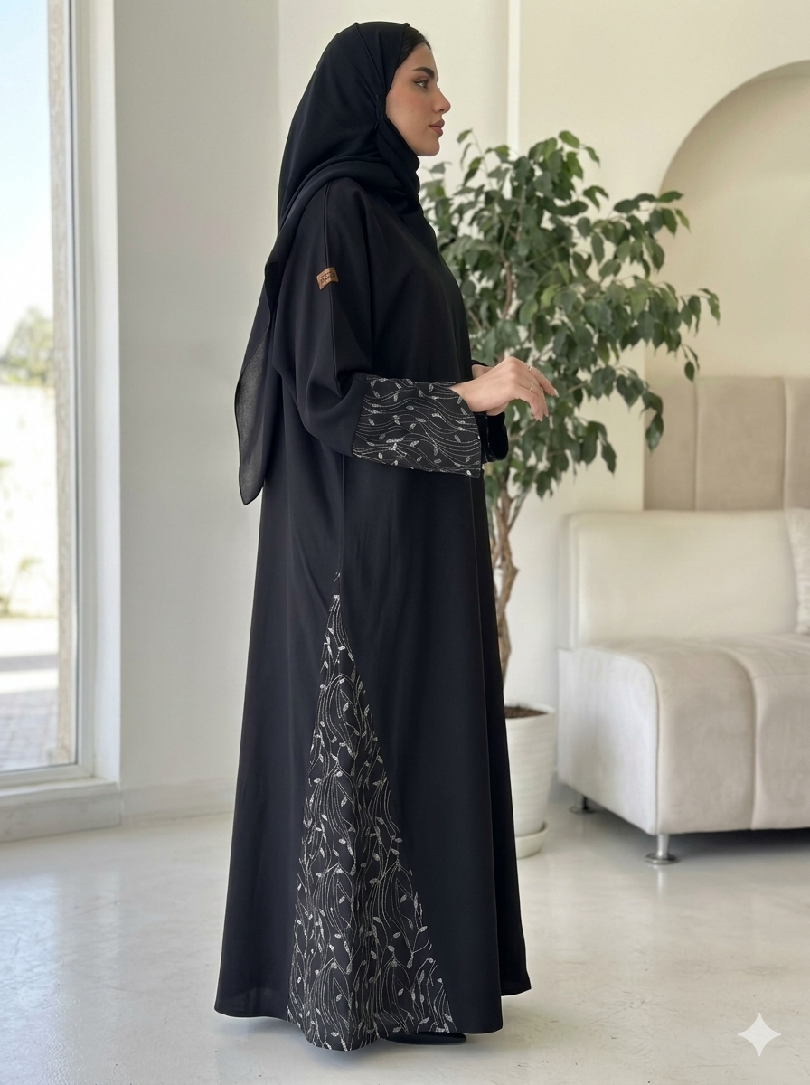 عبايه سوداء