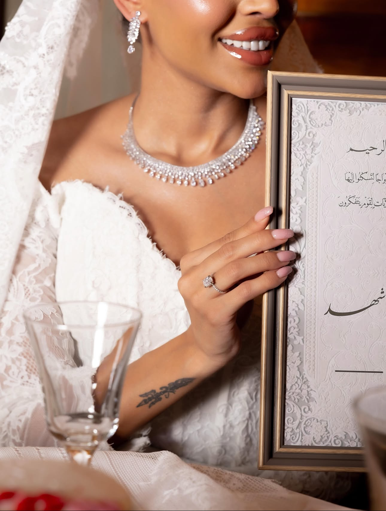 ELEGANT BRIDE