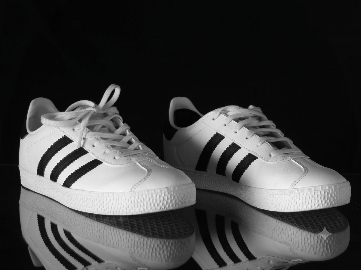 حذاء أديداس غازيل كلاسيكي أبيض وأسود - Adidas Gazelle White & Black